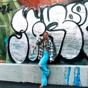 Meet your Posher, Alli